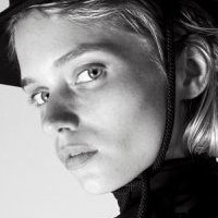 Abbey Lee Naken