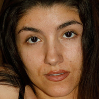 Adriene Macedo Naken