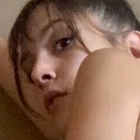 agusbaddie Naken