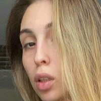 aisux Naken