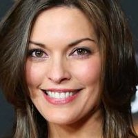 Alana De La Garza Naken
