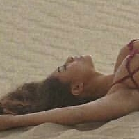 AlessiaSays Naken