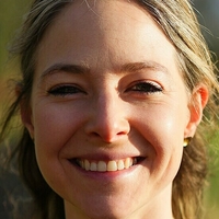 Alice Roberts Presenter Naken