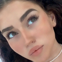 Alicetheroonie Naken