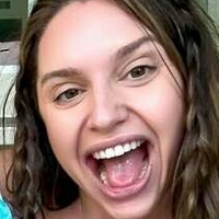 Alicia Waldner Naken