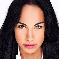 Amanda Brugel Naken