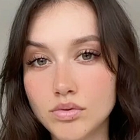 Amy Dangerfield Naken