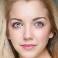 Amy Hart Naken