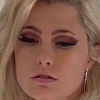 Angelica Wryta Naken