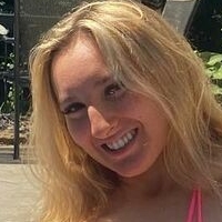 Angelina Cross Naken
