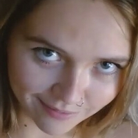 angiefaith Naken