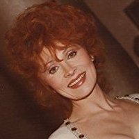 Anita Morris Naken