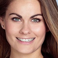 Anna Scharl Naken