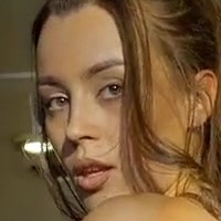 Anna Zapala Naken