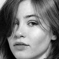 April Harel Naken