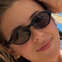 Ariana Donovan Naken