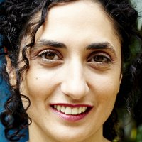 Ariella Hirshfeld Naken