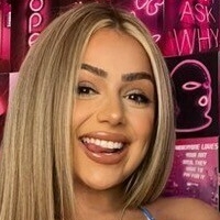 Ashley Meraz Naken