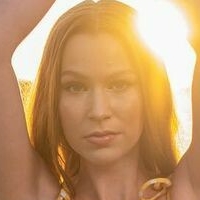 Ashley Taylor Naken