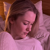 ASMR Emily Naken
