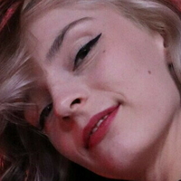 astridsjohn Naken