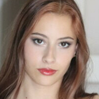 Avaryana Rose Naken