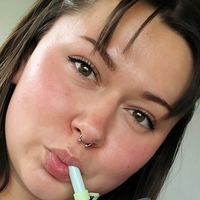 aves_doesthings Naken