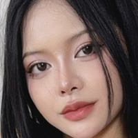 bb_monique Naken