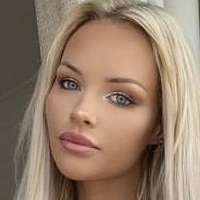 Becca Medlin Naken