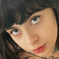 Becca Razzo Naken