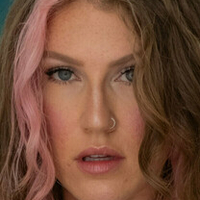 Becky Remce Naken