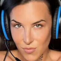 bellaeve Naken