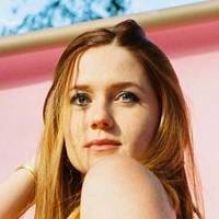 Bonnie Wright Naken