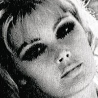 Brigitte Skay Naken