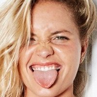 Bruna Schmitz Naken