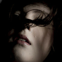 BustyQueenVicky Naken