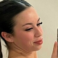 Caraamiaa Naken