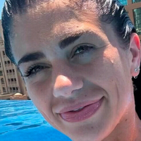 Caryn Vieira Naken