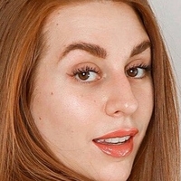 Charlotte Dobre Naken