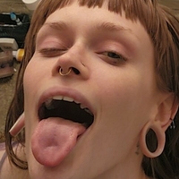 Chayna Mathea Naken