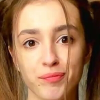 coy_amina Naken