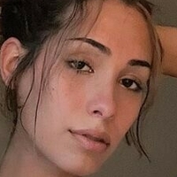 Danielle Briski Naken