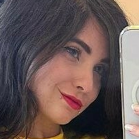 Diretora Muniz Naken