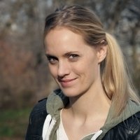 Dora Johannsdottir Naken