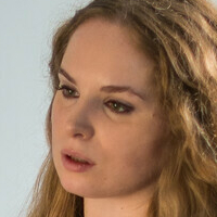 Emily Jezebelle Naken