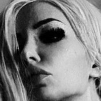 Emily Lazar Naken