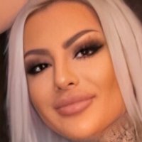 Emily Moldovan Naken