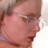Emma Sky Naken