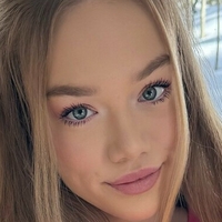 emmabelovedxofree Naken
