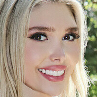 Erin Mackenzie Zalan Naken